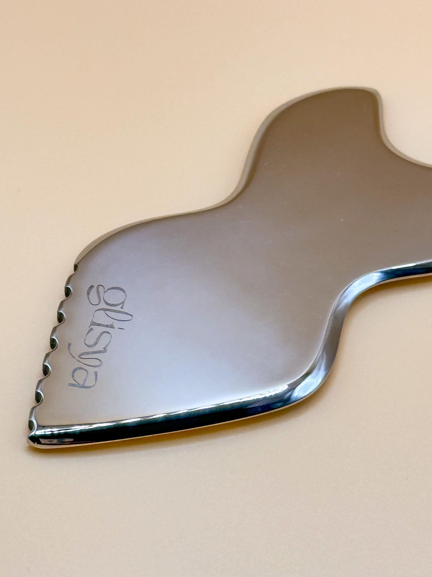 Gua Sha in Acciaio - Effetto drenante e lifting