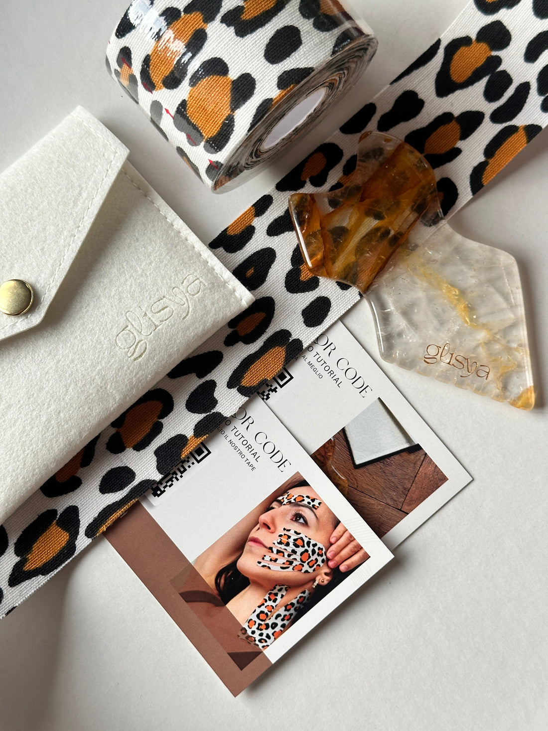 Guasha e skincare: come abbinarlo a sieri e face tape per risultati top