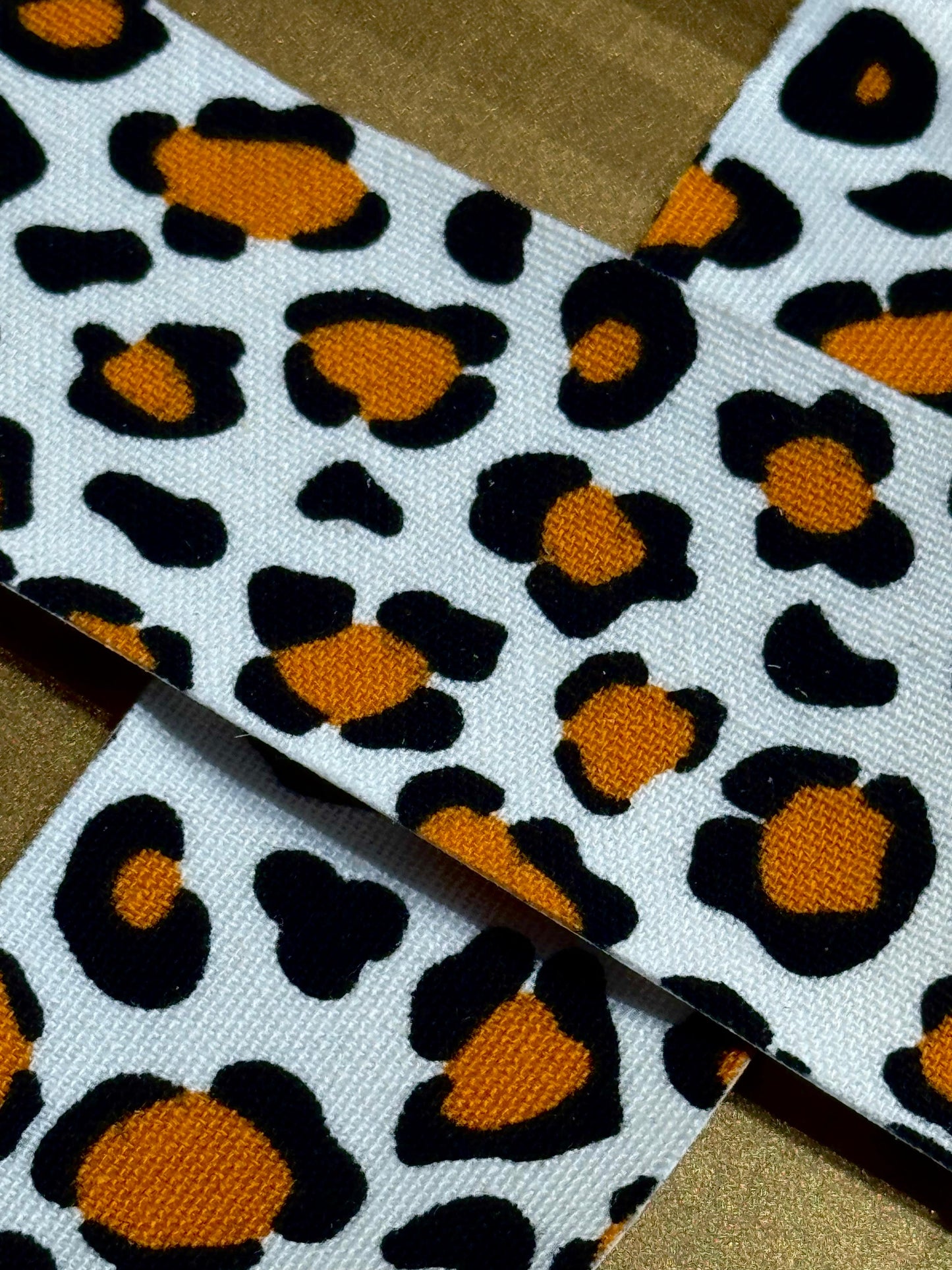 Face Tape Leopardato – Taping Viso con Stile | Glisya